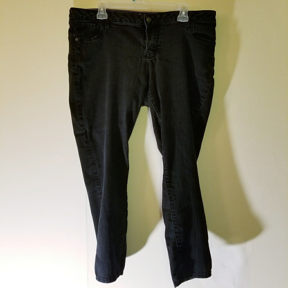 Size 18 PETITE Old Navy jeans
